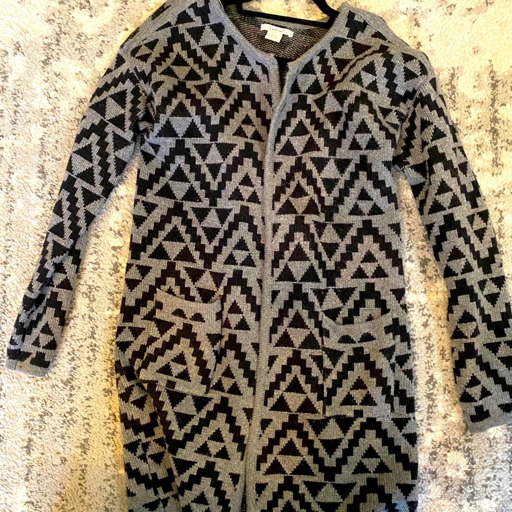 Ariat grey and black cardigan